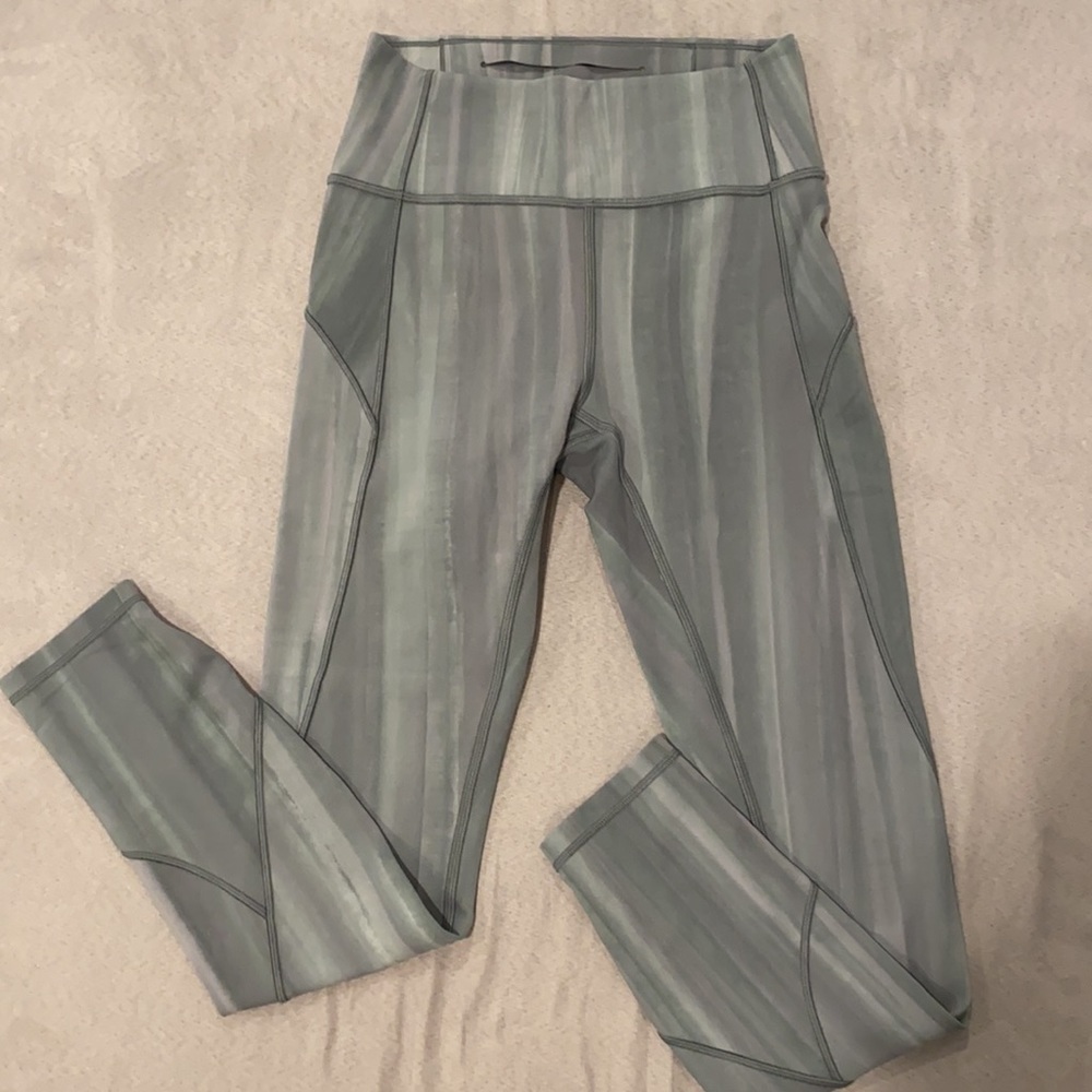 Lululemon leggings, size 4